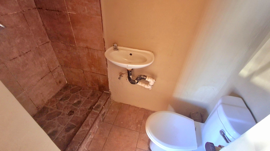 5 Bedroom Property for Sale in Sasolburg Ext 1 Free State